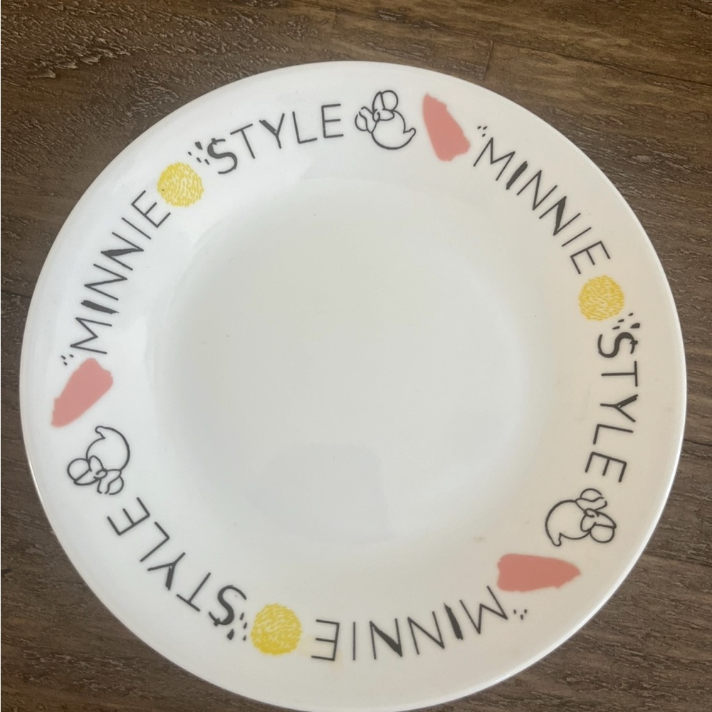 Corelle Minnie Style Decorative Plates (Set of 4)